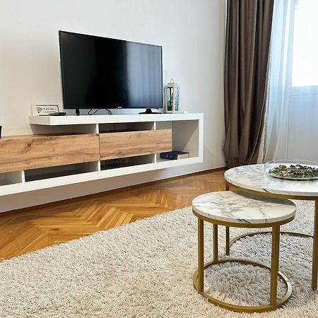 בוקרשט Parliament Central Apartment מראה חיצוני תמונה